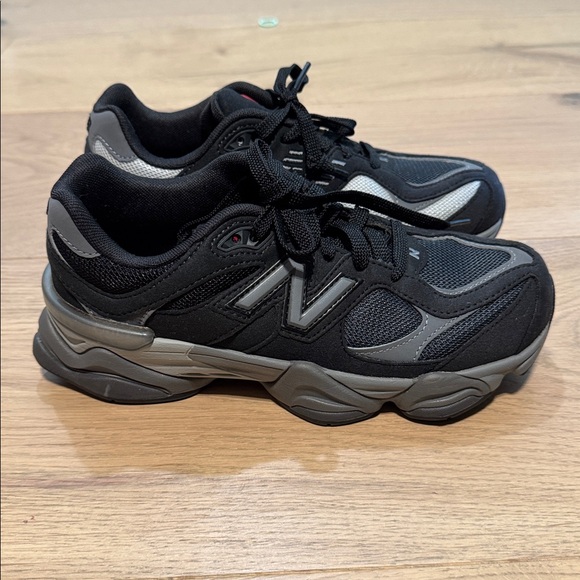 New Balance Other - New Balance 9060 Sneakers